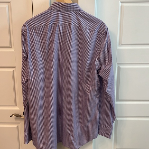 WORN ONCE Banana Republic Non-Iron slim fit button down - Picture 3 of 3